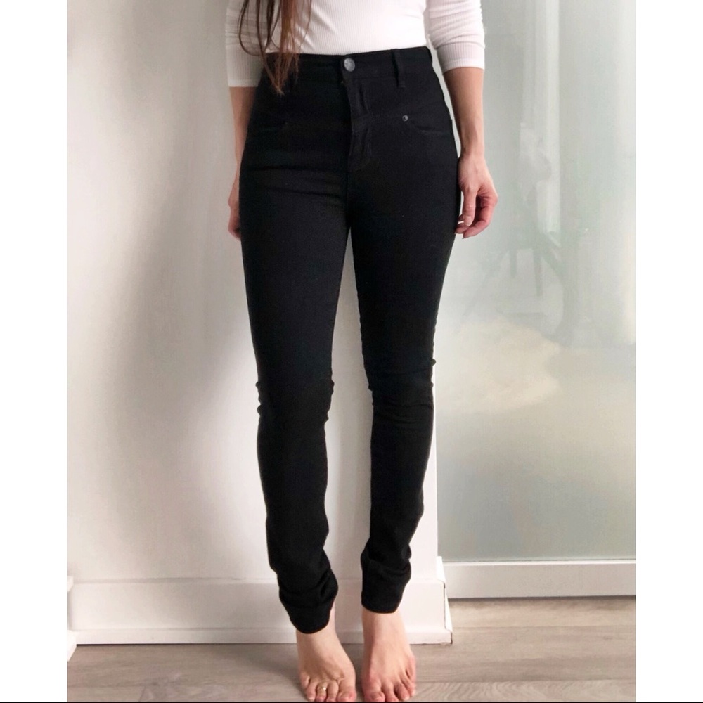 BDG Super High Rise Skinny Jeans